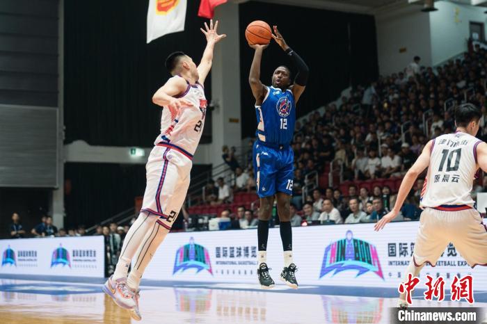 湾仔修顿室内场馆上演NBL季后赛第二轮：安徽文