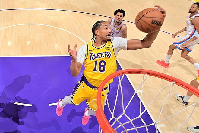 雷霆大胜湖人，巴夫金首秀惊艳助力球队逆转