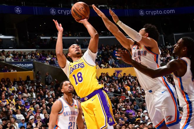 雷霆大胜湖人，巴夫金首秀惊艳助力球队逆转